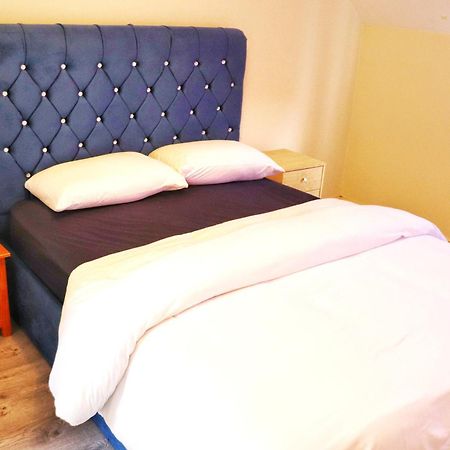 דירות Deluxe Dwelling - 15 Mins From Cork City/Airport מראה חיצוני תמונה