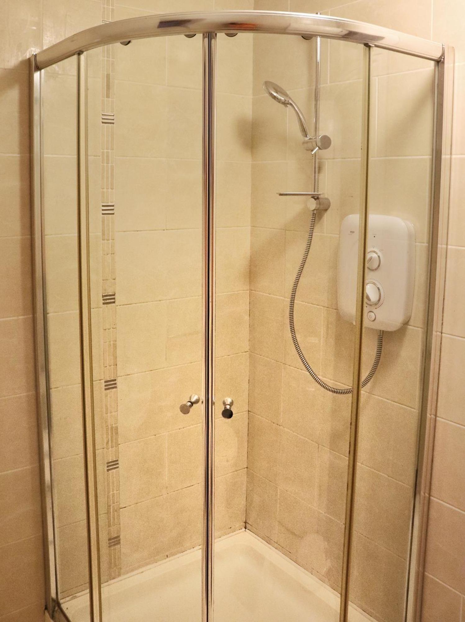 דירות Deluxe Dwelling - 15 Mins From Cork City/Airport מראה חיצוני תמונה